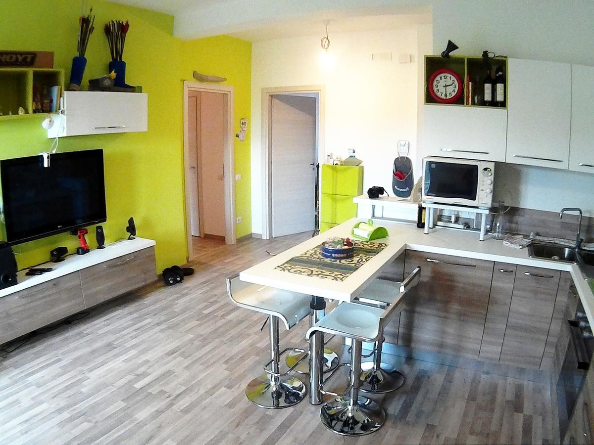 Orlando Acomodação com café da manhã Matera Exterior foto